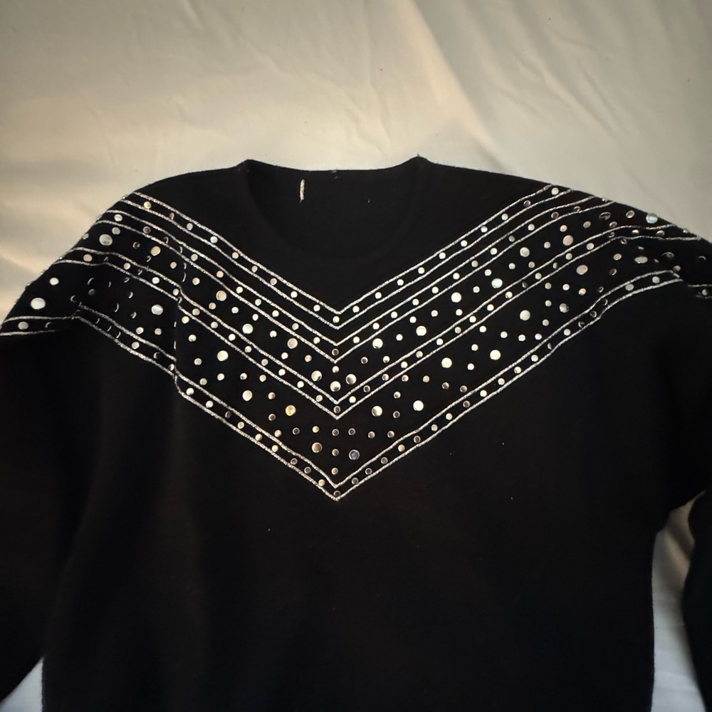 Wool Sweater - Picture 2 of 3